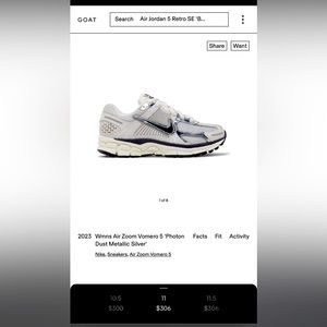 Nike air zoom vomero women’s size 11 (men 9.5) only worn once.